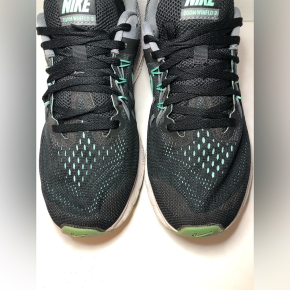 Nike Women's Gray and Teal Running Shoes - Picture 4 of 16